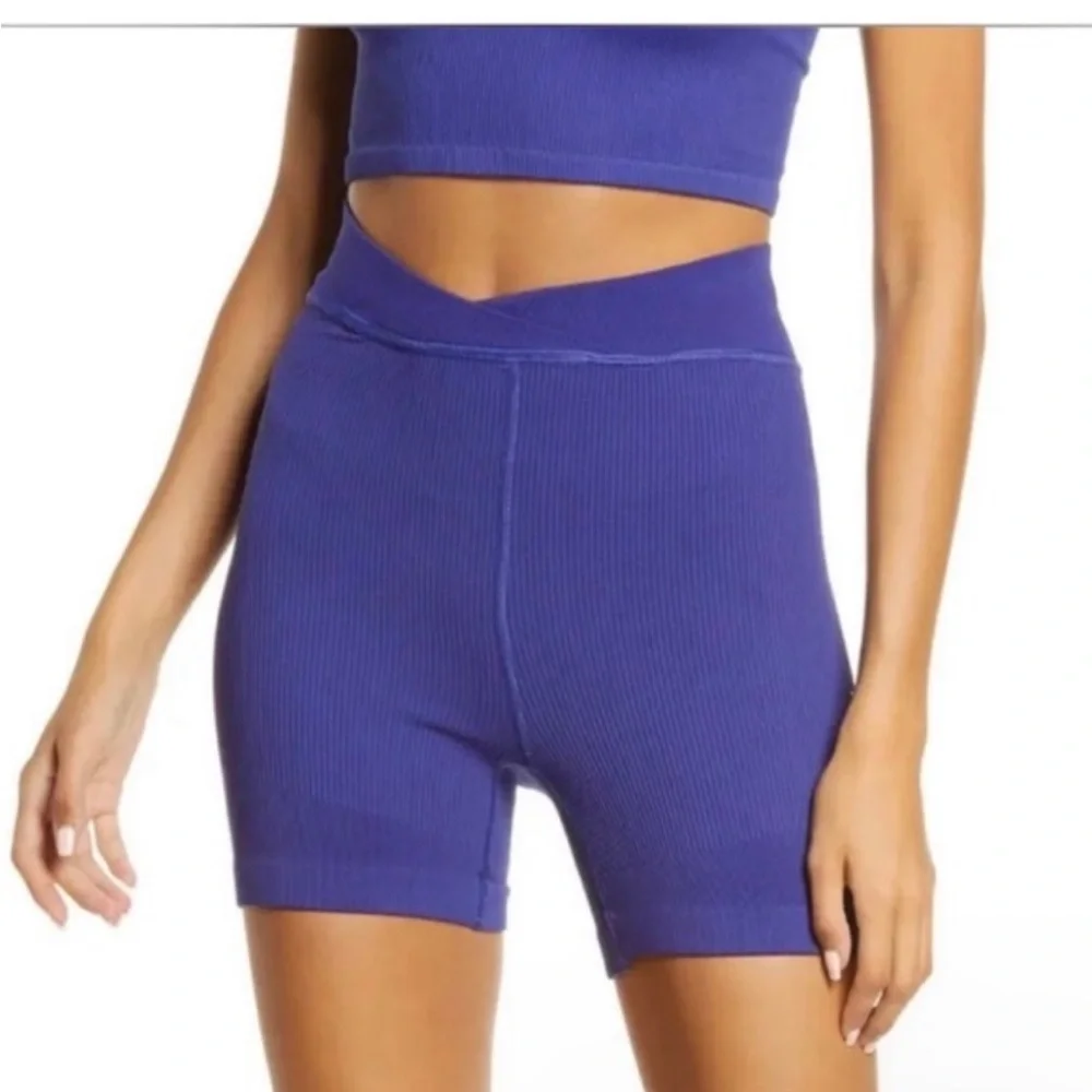 Indigo ribbed Free People V-waist biker‎ shorts